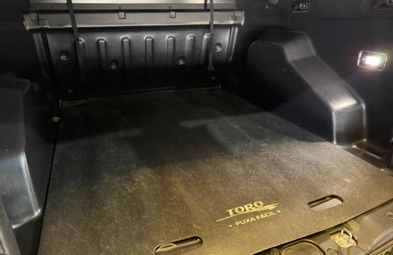 Fiat Toro 1.3 Turbo 270 Volcano - Foto #8