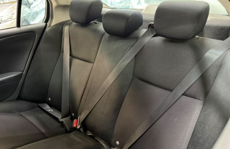 Honda City 1.5 DX 16v - Foto #8