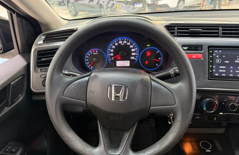 Honda City 1.5 DX 16v - Foto #10