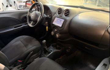 Nissan March 1.0 S 16v - Foto #9