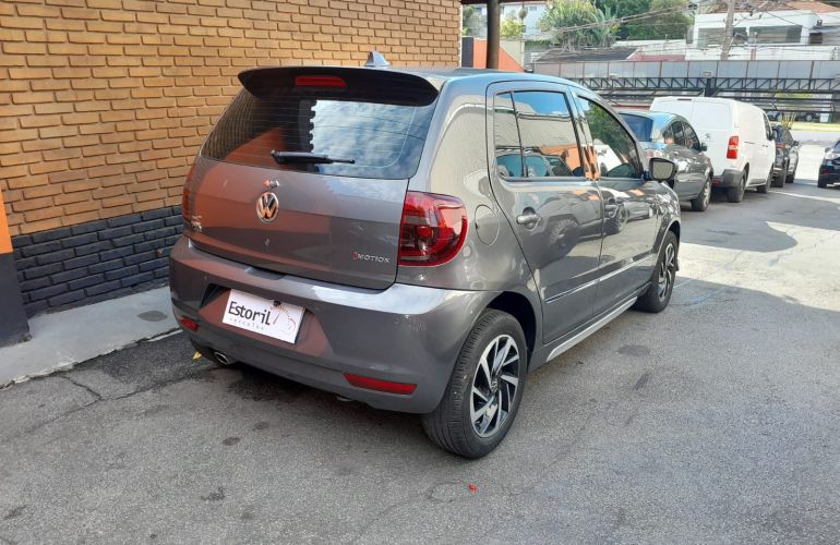 Volkswagen Fox 1.6 Mi Prime 8v - Foto #7
