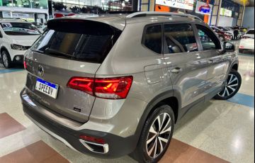 Volkswagen Taos 250 TSi Highline - Foto #6