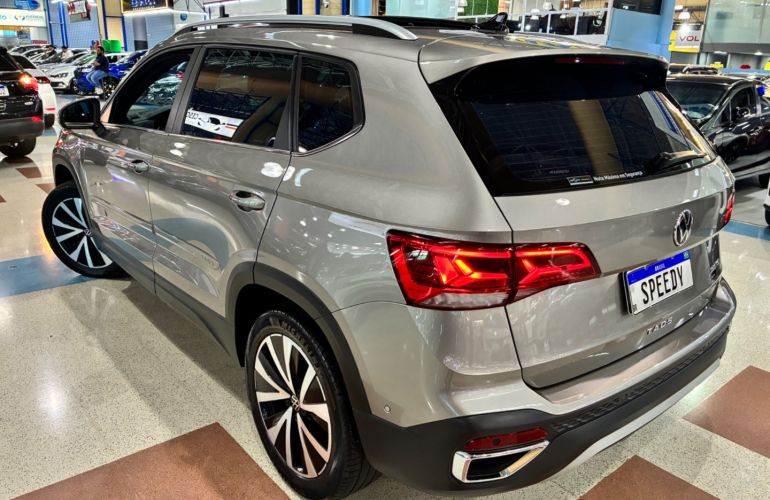 Volkswagen Taos 250 TSi Highline - Foto #7