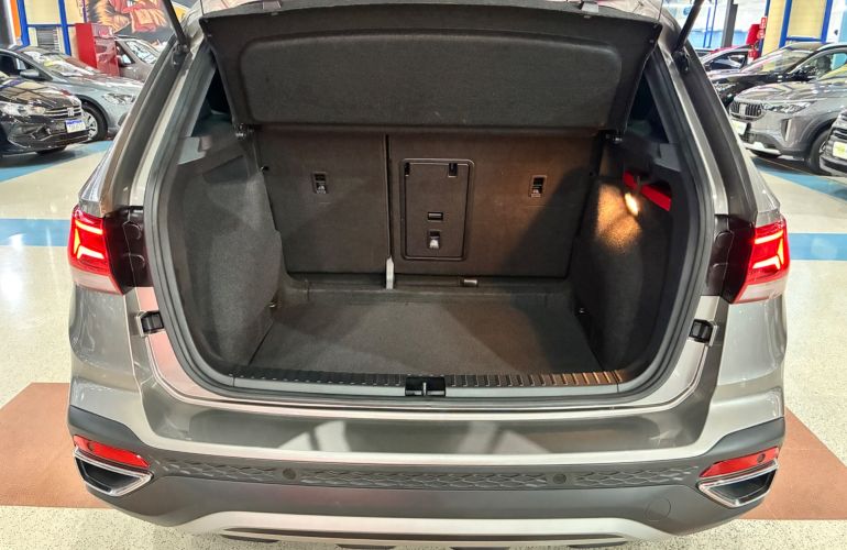 Volkswagen Taos 250 TSi Highline - Foto #9