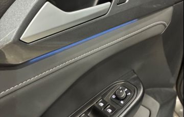 Volkswagen Taos 250 TSi Highline - Foto #10