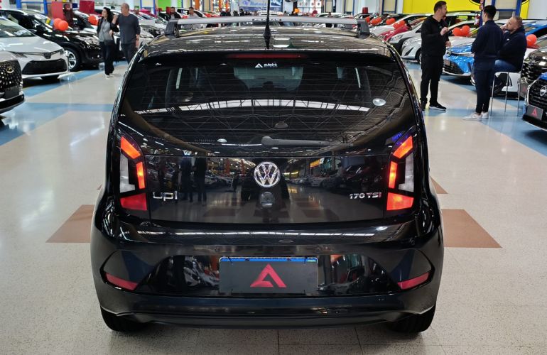 Volkswagen Up 1.0 170 TSi Total Connect - Foto #5