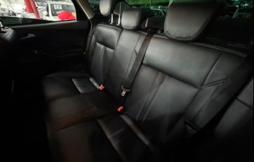 Ford Focus 2.0 SE Fastback 16v - Foto #8