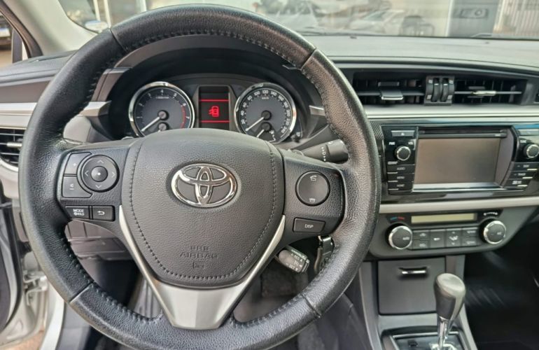 Toyota Corolla Sedan XEi 2.0 16V (flex) (aut) - Foto #4