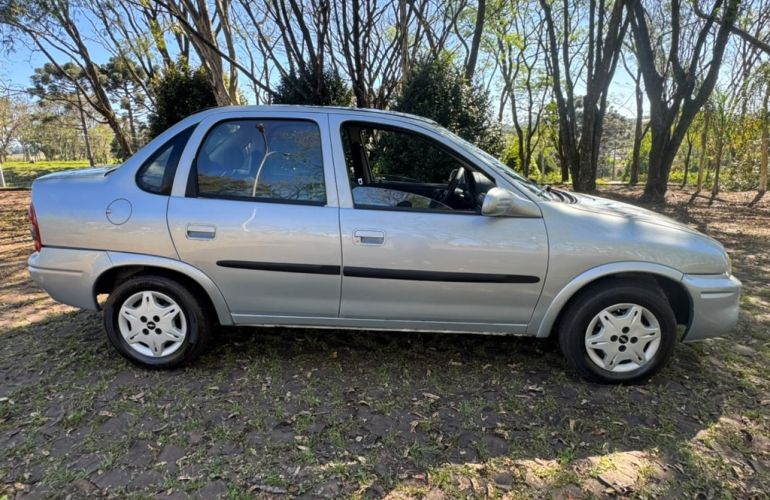 Chevrolet Corsa Sedan Classic Super 1.6 - Foto #4