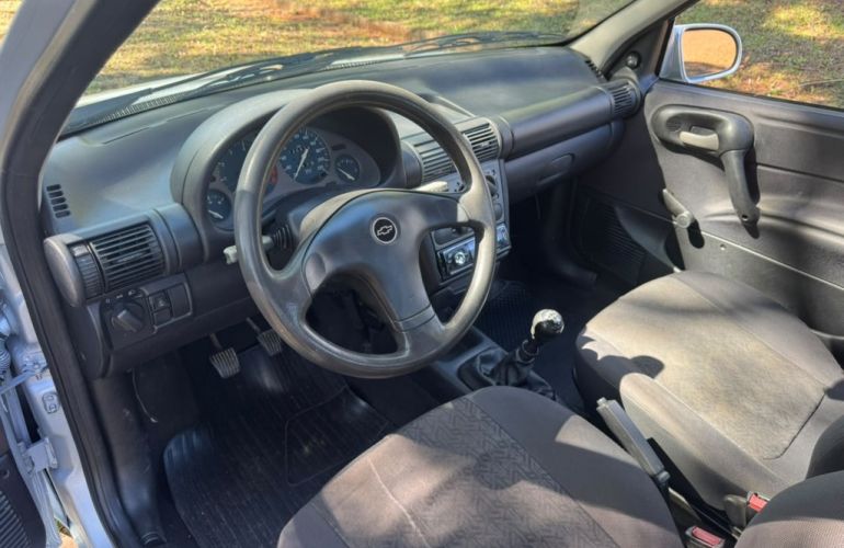 Chevrolet Corsa Sedan Classic Super 1.6 - Foto #8
