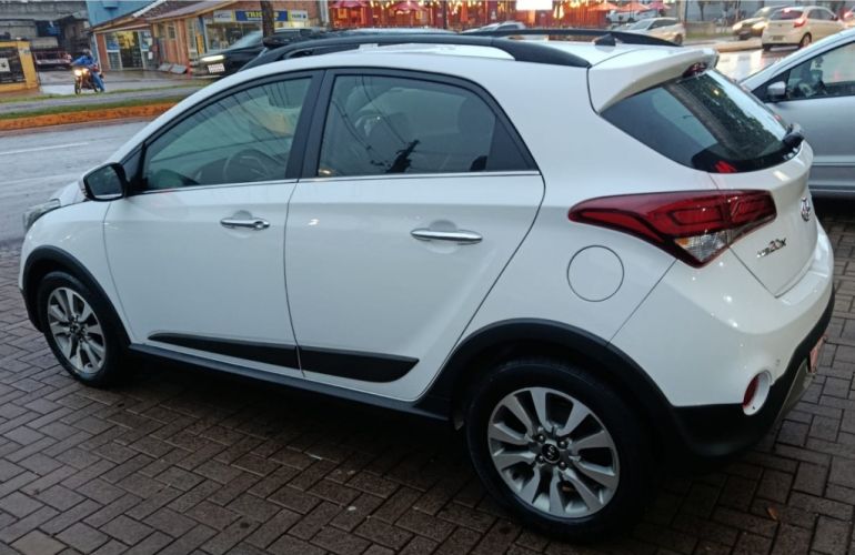 Hyundai HB20X Premium 1.6 (Aut) - Foto #7