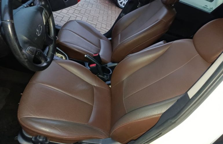 Hyundai HB20X Premium 1.6 (Aut) - Foto #8