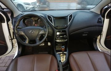 Hyundai HB20X Premium 1.6 (Aut) - Foto #10