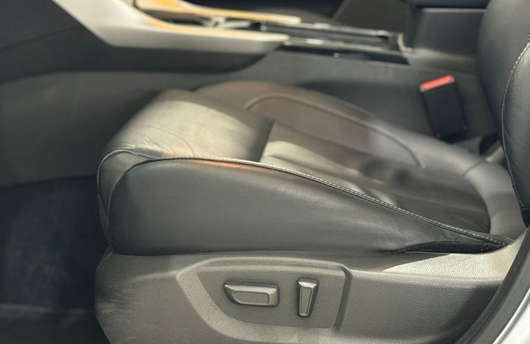 Mitsubishi Eclipse Cross 1.5 Mivec Turbo Hpe S - Foto #10