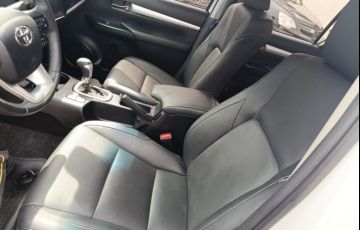 Toyota Hilux 2.8 TDI CD SRX 4x4 4wd (Aut) - Foto #8