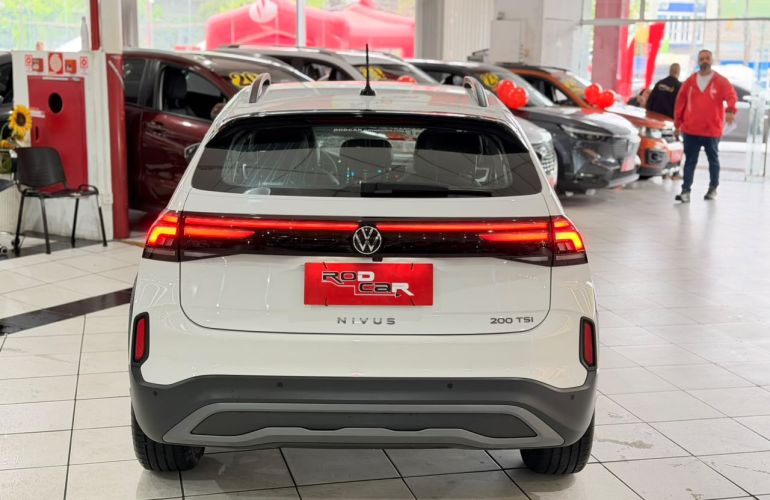 Volkswagen Nivus 1.0 200 TSi Total Comfortline - Foto #5