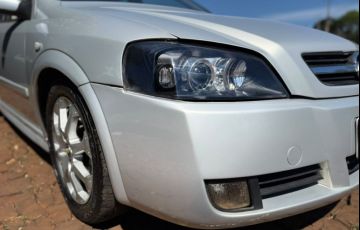 Chevrolet Astra Sedan GLS Advantage 2.0 MPFi 16V - Foto #5