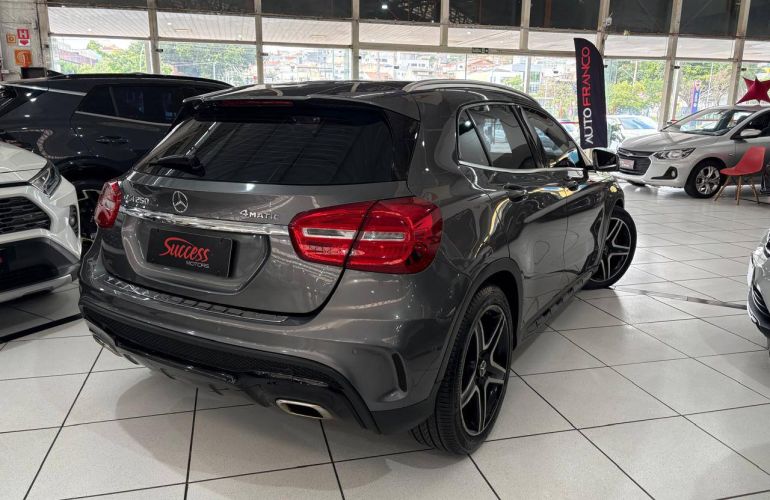 Mercedes-Benz Gla 250 2.0 16V Turbo Sport - Foto #2