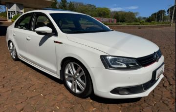 Volkswagen Jetta 2.0 TSI Highline DSG