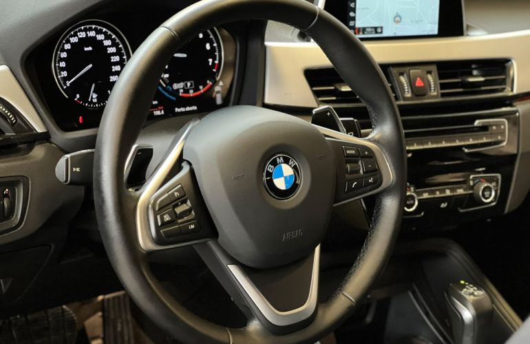BMW X1 2.0 16V Turbo Sdrive20i - Foto #4