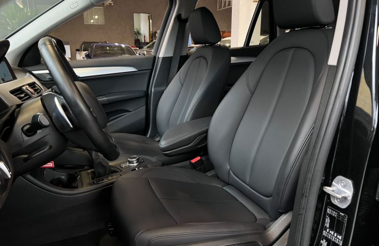 BMW X1 2.0 16V Turbo Sdrive20i - Foto #5