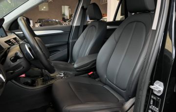 BMW X1 2.0 16V Turbo Sdrive20i - Foto #5