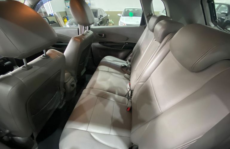 Hyundai Tucson 2.0 MPFi GLS 16V 143cv 2WD Flex 4p Automático - Foto #8