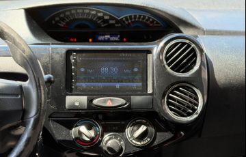 Toyota Etios 1.5 Xs Sedan 16v - Foto #5