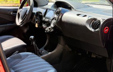 Toyota Etios 1.5 Xs Sedan 16v - Foto #6