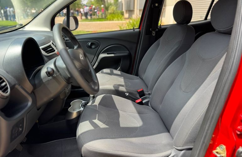 Chery Qq 1.0 MPFi Look 12v - Foto #9