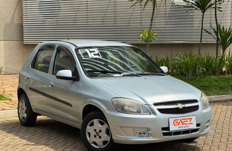 Chevrolet Celta 1.0 MPFi LT 8v - Foto #3