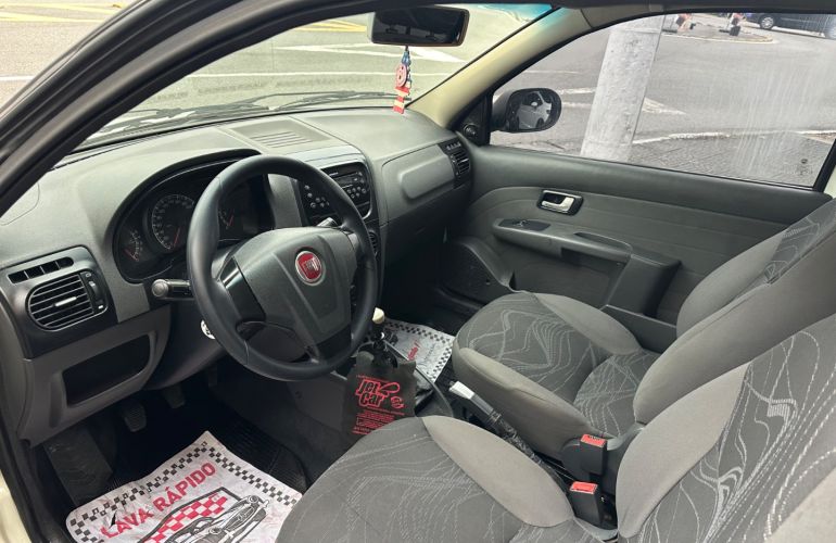 Fiat Strada 1.4 MPi Working CS 8v - Foto #7