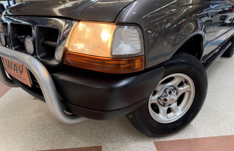 Ford Ranger 2.5 Xl 4x2 CD 8v - Foto #2
