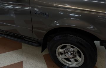 Ford Ranger 2.5 Xl 4x2 CD 8v - Foto #10