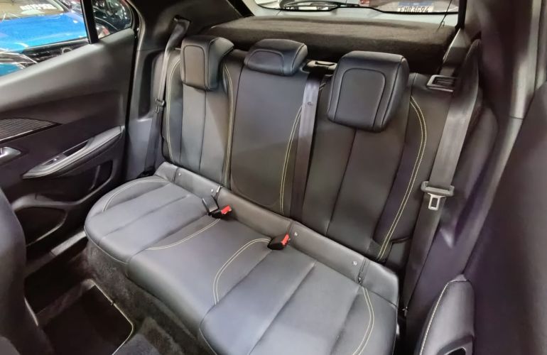 Peugeot 2008 1.0 Turbo 200 Gt - Foto #8