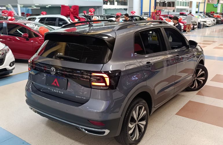 Volkswagen T-cross 1.0 200 TSi Total Comfortline - Foto #4