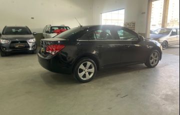 Chevrolet Cruze 1.8 LT 16V Flex 4p Automático - Foto #2