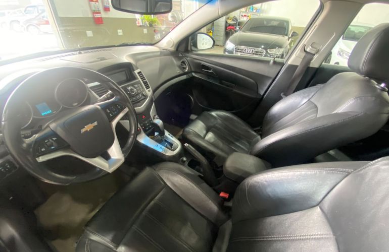 Chevrolet Cruze 1.8 LT 16V Flex 4p Automático - Foto #7