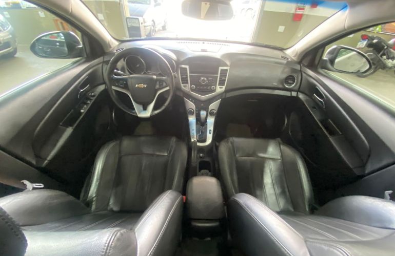 Chevrolet Cruze 1.8 LT 16V Flex 4p Automático - Foto #8