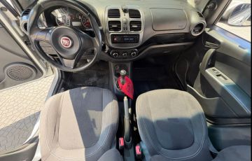 Fiat Grand Siena 1.0 Evo Attractive - Foto #7