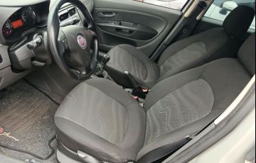 Fiat Punto ELX 1.4 (Flex) - Foto #4