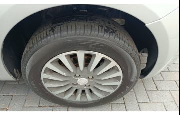 Fiat Punto ELX 1.4 (Flex) - Foto #9