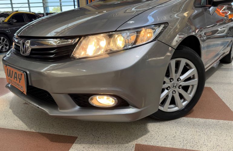 Honda Civic 2.0 LXR 16v - Foto #2