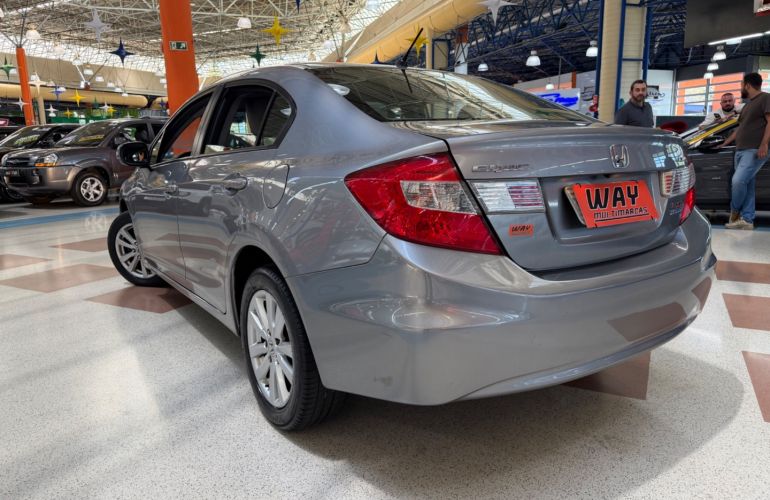 Honda Civic 2.0 LXR 16v - Foto #5