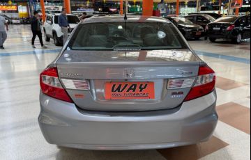 Honda Civic 2.0 LXR 16v - Foto #6