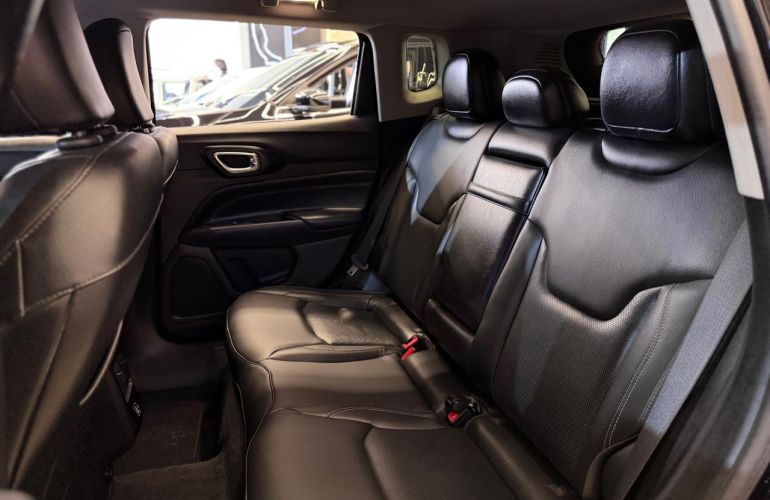 Jeep Compass 1.3 T270 Turbo Longitude - Foto #8