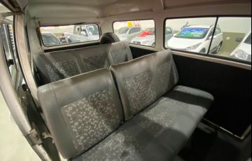 Volkswagen Kombi 1.6 Furgão 8V Gasolina 3p Manual - Foto #10