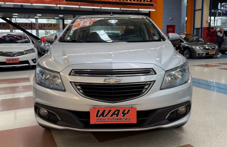 Chevrolet Prisma 1.4 MPFi LTZ 8v - Foto #3