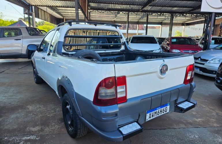 Fiat Strada Working 1.4 (Flex) - Foto #6
