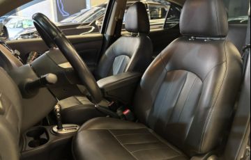 Nissan Versa 1.6 16V SL - Foto #9